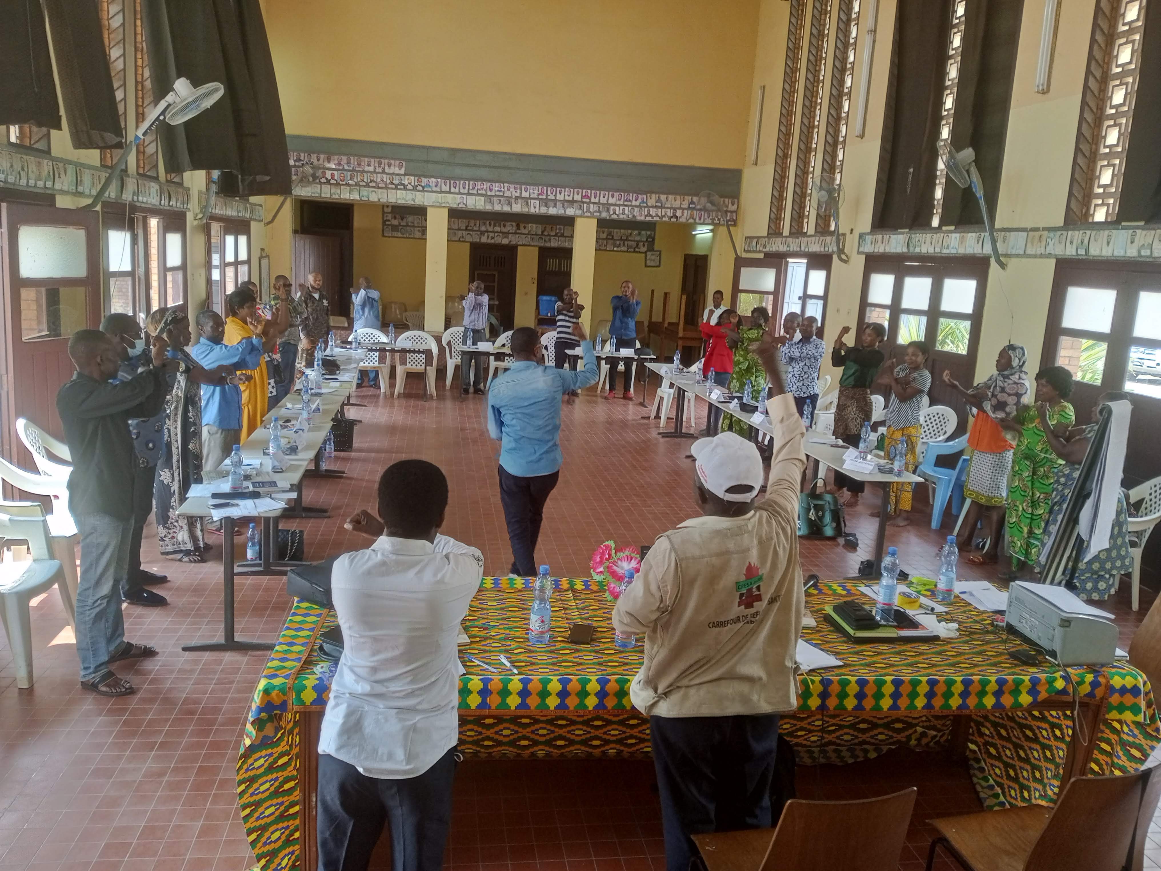 Dans la salle de Formation de la Procure catho de Boma